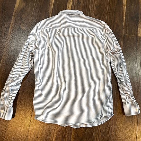 Banana Republic Shirt - Picture 3 of 3